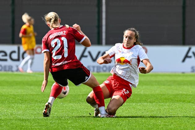 Fußball I Frauen I Saison 2026-2027 I Bundesliga I 4. Spieltag I RB Leipzig - 1. FC Nürnberg I 12.09.2026 Zusammenprall Keira Bednorz (21, 1. FC Nürnberg) mit Jasmien Mathys (12, Rasenballsport Leipzig) Leipzig RB Trainingszentrum, Cottaweg 7 Sachsen Deutschland *** Soccer I Women s I 2026–2027 Season I Bundesliga I Matchday 4 I RB Leipzig vs. 1. FC Nürnberg I September 12, 2026 Collision involving Keira Bednorz, 21, 1 FC Nuremberg with Jasmien Mathys, 12, Rasenballsport Leipzig (RB Leipzig) Training Center, Cottaweg 7, Saxony, Germany Copyright: xLobeca InesxHähnelx