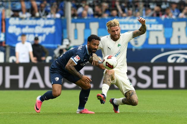 Sean Klaiber (VfL Bochum) und Ole Pohlmann (Greuther Fuerth) im Zweikampf waehrend des Spiels der 2. Bundesliga zwischen VfL Bochum und SpVgg Greuther Fuerth, Vonovia Ruhrstadion am 12. September 2026 in Bochum, Deutschland. (Foto von Ralf Treese DeFodi Images) +++ Sean Klaiber (VfL Bochum) und Ole Pohlmann (Greuther Fuerth) battle for the ball during the 2nd Bundesliga match between VfL Bochum and SpVgg Greuther Fuerth at Vonovia Ruhrstadion on September 12, 2026 in Bochum, Germany. (Photo by Ralf Treese DeFodi Images) DFB DFL REGULATIONS PROHIBIT ANY USE OF PHOTOGRAPHS AS IMAGE SEQUENCES AND OR QUASI-VIDEO. (Photo by Ralf Treese DeFodi Images) - *** Sean Klaiber of VfL Bochum and Ole Pohlmann of Greuther Fürth battle for the ball during the 2. Bundesliga match between VfL Bochum and SpVgg Greuther Fürth at the Vonovia Ruhrstadion on September 12, 2026, in Bochum, Germany. Photo by Ralf Treese, DeFodi Images. Sean Klaiber of VfL Bochum and Ole Pohlmann of Greuther Fürth battle for the ball during the 2. Bundesliga match between VfL Bochum and SpVgg Greuther Fürth at Vonovia Ruhrstadion on September 12, 2026 in Bochum, Germany. Photo by Ralf Treese, DeFodi Images. DFB and DFL regulations prohibit any use of photographs as image sequences and or quasi-video. Photo by Ralf Treese, DeFodi Images.