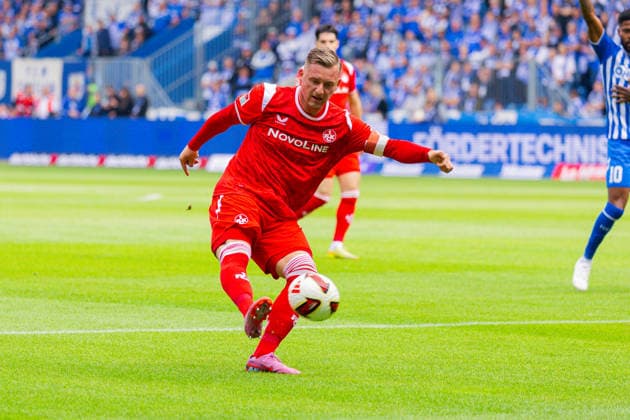 Deutschland: 2.Bundesliga, Saison 2026 2027, 12.09.2026, 5. Spieltag,1.FC Magdeburg vs 1. FC Kaiserslautern, Avnet Arena : Steven Skrzybski (Holstein Kiel, 7) am Ball *** Germany 2. Bundesliga, 2026–2027 Season, September 12, 2026, Matchday 5, 1. FC Magdeburg vs. 1. FC Kaiserslautern, Avnet Arena, Steven Skrzybski (Holstein Kiel), 7 am Ball Copyright: xMichellexLukax