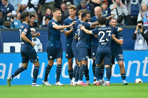 Bochum, Vonovia Ruhrstadion, 12.09.26, GER, Herren, 2.Bundesliga, Saison 2026-2027, VfL Bochum - SpVgg Greuther Fuerth Bild: DFL regulations prohibit any use of photographs as image sequences and or quasi-video. NRW Deutschland *** Bochum, Vonovia Ruhrstadion, September 12, 2026, GER, Men s, 2. Bundesliga, 2026–2027 Season, VfL Bochum vs. SpVgg Greuther Fürth. Image: DFL regulations prohibit any use of photographs as image sequences and or quasi-video. NRW, Germany