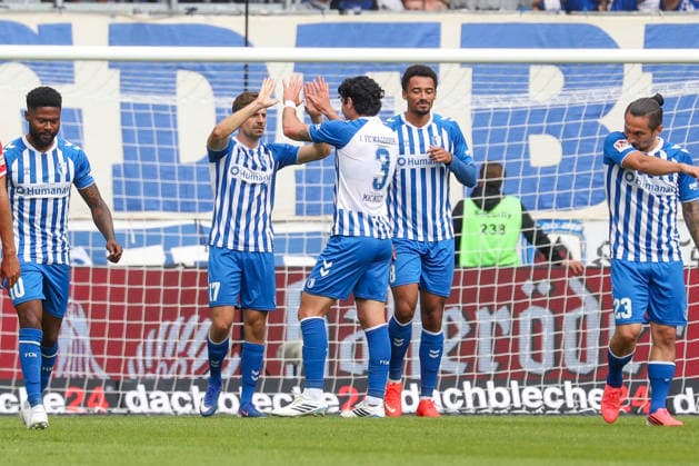 12.09.2026, xgox, Fussball - 2.Bundesliga 1.FC Magdeburg - 1.FC Kaiserslautern emspor, v.l. Jubel nach dem 2:0 durch Alexander Nollenberger (Magdeburg, 17) (DFL DFB REGULATIONS PROHIBIT ANY USE OF PHOTOGRAPHS as IMAGE SEQUENCES and or QUASI-VIDEO) Magdeburg *** September 12, 2026, xgox, Soccer, 2. Bundesliga: 1. FC Magdeburg vs. 1. FC Kaiserslautern (emspor), from left: Celebrations after Alexander Nollenberger’s 2-0 goal for Magdeburg, 17 DFL and DFB regulations prohibit any use of photographs as image sequences and or quasi-video Magdeburg