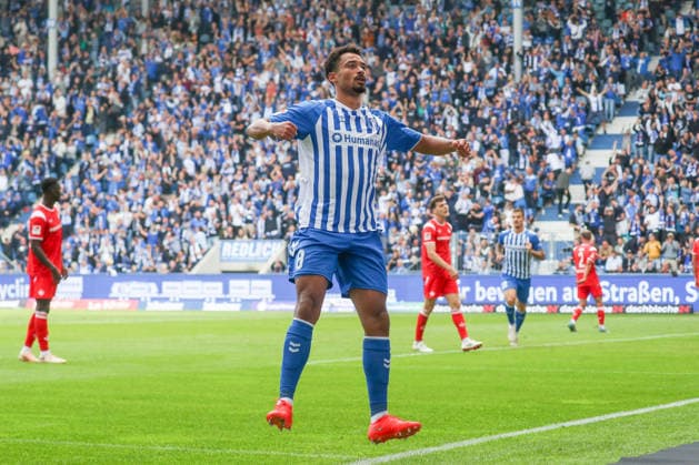 12.09.2026, xgox, Fussball - 2.Bundesliga 1.FC Magdeburg - 1.FC Kaiserslautern emspor, v.l. Jubel, Torjubel, jubelt ueber das Tor, celebrate the goal, celebration nach dem 3:0 durch Emmanuel Iyoha (Magdeburg, 8) (DFL DFB REGULATIONS PROHIBIT ANY USE OF PHOTOGRAPHS as IMAGE SEQUENCES and or QUASI-VIDEO) Magdeburg *** September 12, 2026, xgox, Soccer, 2. Bundesliga, 1. FC Magdeburg vs. 1. FC Kaiserslautern, emspor, from left: cheering, Goal celebration, celebrating the goal, celebration after the 3–0 goal by Emmanuel Iyoha for Magdeburg, 8 DFL DFB REGULATIONS PROHIBIT ANY USE OF PHOTOGRAPHS as IMAGE SEQUENCES and or QUASI-VIDEO Magdeburg