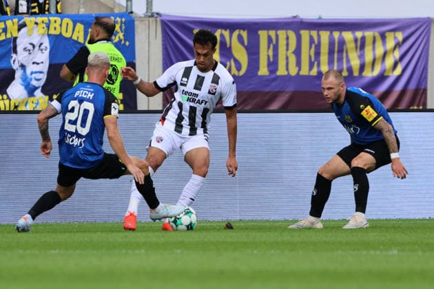 12.09.2026, Fussball, Herren, 3. Liga, Saison 2026 2027, 1. FC Saarbrücken - FC Ingolstadt 04, Florian Pick (1. FC Saarbrücken), Philip Fahrner (1. FC Saarbrücken), Nishan Velupillay (FC Ingolstadt 04) Saarbrücken Ludwigsparkstadion Saarland Deutschland (DEU) Copyright: xSebastianxBachx