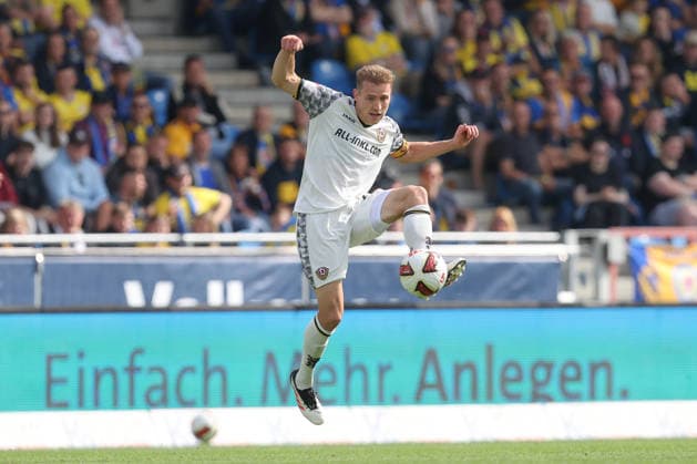 12.09.2026, xtgx, Fussball 2. Bundesliga, Eintracht Braunschweig - SG Dynamo Dresden, v.l. Niklas Hauptmann (Dresden, 27) Freisteller, Einzelbild, Ganzkoerper, single frame (DFL DFB REGULATIONS PROHIBIT ANY USE OF PHOTOGRAPHS as IMAGE SEQUENCES and or QUASI-VIDEO) Braunschweig *** September 12, 2026, xtgx, Soccer, 2nd Bundesliga, Eintracht Braunschweig vs. SG Dynamo Dresden, from left: Niklas Hauptmann (Dresden), 27, cutout, single frame, full-body, single frame. DFL and DFB regulations prohibit any use of photographs as image sequences and or quasi-video. Braunschweig