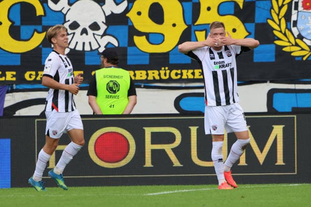 12.09.2026, Fussball, Herren, 3. Liga, Saison 2026 2027, 1. FC Saarbrücken - FC Ingolstadt 04, Torjubel zum 0:1, Torschütze: Lars Lokotsch (FC Ingolstadt 04) Saarbrücken Ludwigsparkstadion Saarland Deutschland (DEU) Copyright: xSebastianxBachx