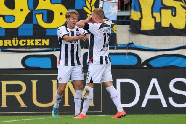 12.09.2026, Fussball, Herren, 3. Liga, Saison 2026 2027, 1. FC Saarbrücken - FC Ingolstadt 04, Torjubel zum 0:1, Torschütze: Lars Lokotsch (FC Ingolstadt 04) Saarbrücken Ludwigsparkstadion Saarland Deutschland (DEU) Copyright: xSebastianxBachx