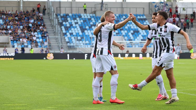 12.09.2026, xrekx, Fussball 3.Liga, 1.FC Saarbruecken - FC Ingolstadt 04 v.l. Torjubel nach dem Tor zum celebrating the goal celebrate 0:1 durch Lars Lokotsch (FC Ingolstadt 04) Saarbruecken
