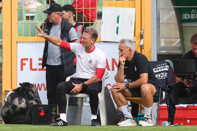 Chemie Leipzig - Zwickau Regionalliga Nordost Leipzig, 12.09.2026, Alfred-Kunze-Sportpark, Fußball, Männer, Saison 2026 2027, Regionalliga Nordost, 8. Spieltag, BSG Chemie Leipzig - FSV Zwickau , Im Bild v.l.: Trainer Rico Schmitt (FSV Zwickau) und Co-Trainer Daniel Rupf, FSV Zwickau ,