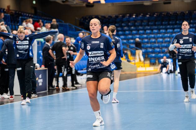HSG Blomberg-Lippe (GER) vs. Storhamar Handball Elite (NOR), Handball, EHF Champions League Women, Gruppenphase, 12.9.2026, Saision 2026 2027, Lemgo Judith Tietjen (HSG Blomberg-Lippe, 22) beim Aufwaermen Lemgo Phoenix Contact Arena Deutschland