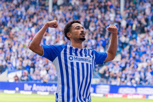 Deutschland: 2.Bundesliga, Saison 2026 2027, 12.09.2026, 5. Spieltag,1.FC Magdeburg vs 1. FC Kaiserslautern, Avnet Arena : Torjubel nach dem Tor zum 3:0 für 1.FC Magdeburg durch Torschütze Emmanuel Iyoha (1.FC Magdeburg, 8) *** Germany 2. Bundesliga, 2026–2027 Season, September 12, 2026, Matchday 5, 1. FC Magdeburg vs. 1. FC Kaiserslautern, Avnet Arena: Celebrations after 1. FC Magdeburg’s 3–0 goal scored by Emmanuel Iyoha, 1. FC Magdeburg, 8 Copyright: xMichellexLukax