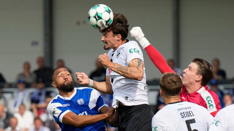 12.09.2026, Sportclub Arena , Verl, GER, 3. Liga, 5. Spieltag: SC Verl vs SV Meppen, Cyrill Akono (SV Meppen 9) DFL REGULATIONS PROHIBIT ANY USE OF PHOTOGRAPHS AS IMAGE SEQUENCES AND OR QUASI-VIDEO. Verl NRW Sportclub Arena