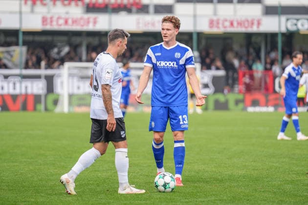 Deutschland: Fussball, 3. Liga, 5. Spieltag, Sportclub Arena Verl, SC Verl vs. SV Meppen: Richard Meier (SV Meppen, 13) ist unzufrieden. Copyright: xMichelxWittex