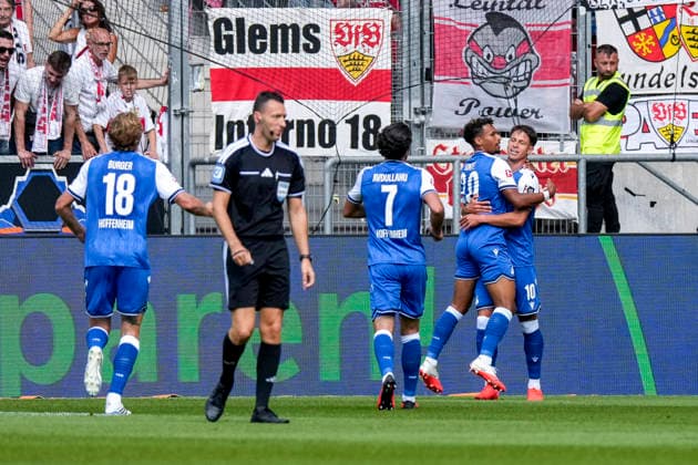 v.li.: Wouter Burger (Hoffenheim, 18), Leon Avdullahu (Hoffenheim, 7), Bambase Conte (Hoffenheim, 20), Torschütze Adam Hlozek (Hoffenheim, 10), Spieler der TSG 1899 Hoffenheim, jubeln über das Tor zum 1:0, Jubel, Torjubel, Torerfolg, celebrate the goal, goal, celebration, jubelt ueber das Tor, Freuen, Freude, freut sich, optimistisch, positiv, Spielszene, Highlight, Action, Aktion, 12.09.2026, Sinsheim (Deutschland), Fussball, Bundesliga, TSG 1899 Hoffenheim - VfB Stuttgart, DFB DFL REGULATIONS PROHIBIT ANY USE OF PHOTOGRAPHS AS IMAGE SEQUENCES AND OR QUASI-VIDEO. *** From left: Wouter Burger (Hoffenheim), 18, Leon Avdullahu Hoffenheim, 7, Bambase Conte Hoffenheim, 20, goal scorer Adam Hlozek Hoffenheim, 10, players from TSG 1899 Hoffenheim, celebrating the 1–0 goal, Celebration, goal celebration, scoring a goal, celebrating the goal, goal, celebration, celebrating the goal, joy, happiness, happy, optimistic, positive, game scene, highlight, action, September 12, 2026, Sinsheim, Germany, soccer, Bundesliga, TSG 1899 Hoffenheim vs. VfB Stuttgart, DFB and DFL regulations prohibit any use of photographs as image sequences and or quasi-video xozx