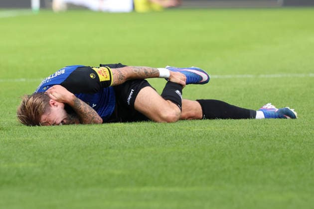 12.09.2026, xrekx, Fussball 3.Liga, 1.FC Saarbruecken - FC Ingolstadt 04 v.l. Niko Bretschneider (1.FC Saarbruecken) verletzt, Verletzung, Schmerz, Schmerzen, injured, injury, pain, pains Saarbruecken