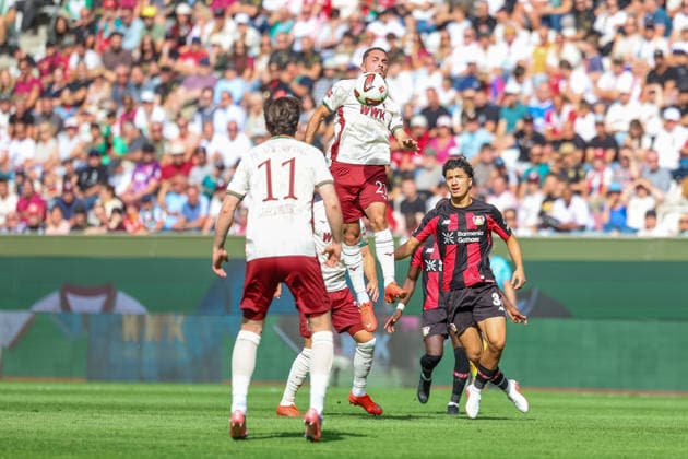 Kopfball Arijon Ibrahimovic (FC Augsburg, 21) mit Ibrahim Maza (Bayer 04 Leverkusen, 30), GER, FC Augsburg vs. Bayer 04 Leverkusen, Fussball, Bundesliga, 3. Spieltag, Saison 2026 2027, 12.09.2026, DFL DFB REGULATIONS PROHIBIT ANY USE OF PHOTOGRAPHS as IMAGE SEQUENCES and or QUASI-VIDEO, GER, FC Augsburg vs. Bayer 04 Leverkusen, Fussball, Bundesliga, 3. Spieltag, Saison 2026 2027, 12.09.2026 Augsburg *** Header by Arijon Ibrahimovic (FC Augsburg), 21, with Ibrahim Maza (Bayer 04 Leverkusen), 30, GER, FC Augsburg vs. Bayer 04 Leverkusen, Soccer, Bundesliga, Matchday 3, 2026–2027 Season, September 12, 2026, DFL and DFB regulations prohibit any use of photographs as image sequences and or quasi-video, GER, FC Augsburg vs. Bayer 04 Leverkusen, soccer, Bundesliga, Matchday 3, 2026–2027 season, September 12, 2026, Augsburg Copyright: xEibner-Pressefoto JennixMaulx EP_JML