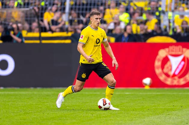 12.09.2026, Fussball, 3. Spieltag der 1. Fussball Bundesliga, Borussia Dortmund - SC Paderborn. Nico Schlotterbeck (Borussia Dortmund). Dortmund Signal Iduna Park NRW Deutschland xRHR-FOTO DEx *** September 12, 2026, Soccer, Matchday 3 of the 1. Bundesliga, Borussia Dortmund vs. SC Paderborn, Nico Schlotterbeck, Borussia Dortmund, Dortmund, Signal Iduna Park, North Rhine-Westphalia, Germany, xRHR, PHOTO DEx Copyright: DennisxEwert RHR-FOTOx RHR-FOTO DE