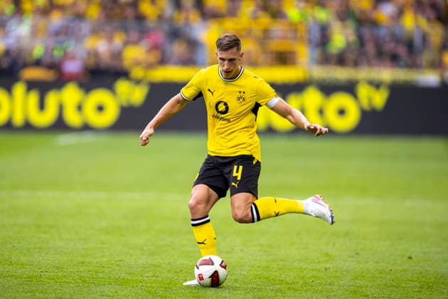 12.09.2026, Fussball, 3. Spieltag der 1. Fussball Bundesliga, Borussia Dortmund - SC Paderborn. Nico Schlotterbeck (Borussia Dortmund). Dortmund Signal Iduna Park NRW Deutschland xRHR-FOTO DEx *** September 12, 2026, Soccer, Matchday 3 of the 1. Bundesliga, Borussia Dortmund vs. SC Paderborn, Nico Schlotterbeck, Borussia Dortmund, Dortmund, Signal Iduna Park, North Rhine-Westphalia, Germany, xRHR, PHOTO DEx Copyright: DennisxEwert RHR-FOTOx RHR-FOTO DE