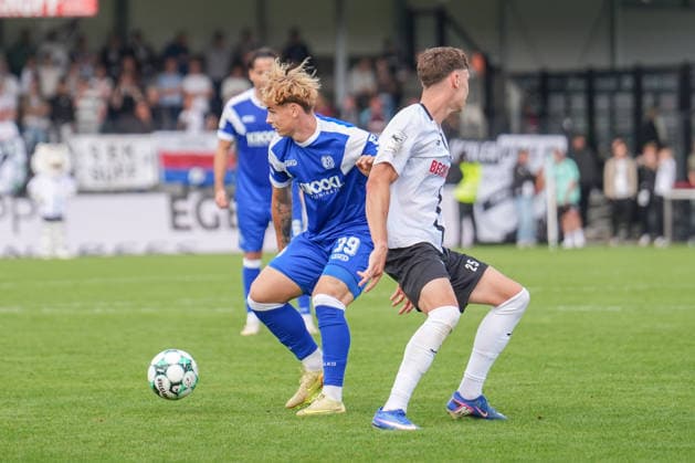 Deutschland: Fussball, 3. Liga, 5. Spieltag, Sportclub Arena Verl, SC Verl vs. SV Meppen: Florian Bähr (SV Meppen, 39) Copyright: xMichelxWittex