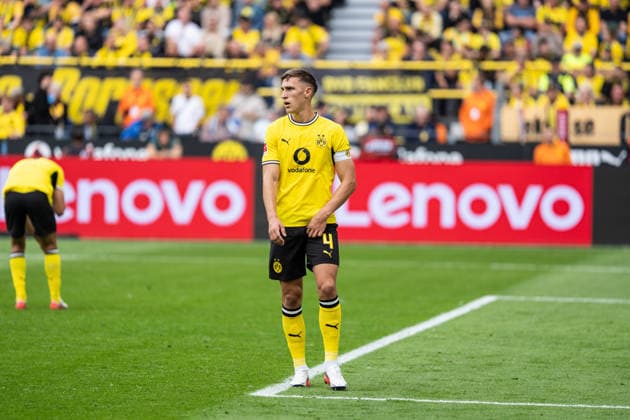 12.09.2026, GER, Bundesliga, 3. Spieltag, Saison 2026 2027 - BV Borussia Dortmund vs. SC Paderborn Nico Schlotterbeck (Borussia Dortmund, 4) Dortmund Signal Iduna Park Dortmund Deutschland *** September 12, 2026, GER, Bundesliga, Matchday 3, 2026–2027 Season, BV Borussia Dortmund vs. SC Paderborn, Nico Schlotterbeck, Borussia Dortmund, 4, Dortmund, Signal Iduna Park, Dortmund, Germany Copyright: xnordphotoxGmbHx xChristianxSchulzex
