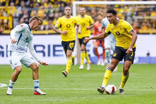 DORTMUND - Jobe Bellingham of Borussia Dortmund runs with the ball during the Bundesliga match between Borussia Dortmund and SC Paderborn 07 at Signal Iduna Park on September 12, 2026, in Dortmund, Germany. MARCEL TER BALS ANP Bundesliga 2026 27 xVIxANPxSportx xMarcelxterxBalsxIVx 568296109 originalFilename: 568296109.jpg