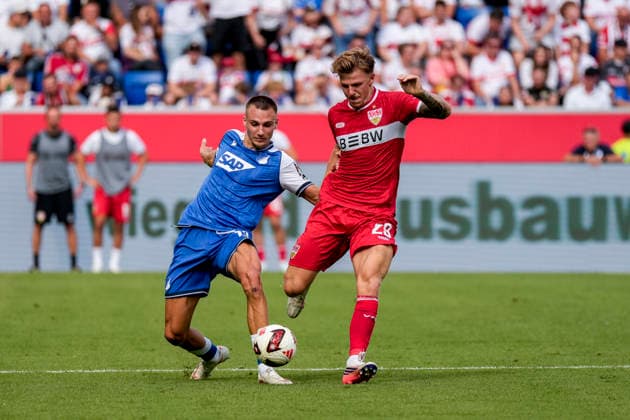 v.li.: Tim Lemperle (Hoffenheim, 19), Finn Jeltsch (VfB, 29), Zweikampf, Spielszene, Duell, duel, tackle, tackling, Dynamik, Action, Aktion, 12.09.2026, Sinsheim (Deutschland), Fussball, Bundesliga, TSG 1899 Hoffenheim - VfB Stuttgart, DFB DFL REGULATIONS PROHIBIT ANY USE OF PHOTOGRAPHS AS IMAGE SEQUENCES AND OR QUASI-VIDEO. *** v li Tim Lemperle Hoffenheim, 19, Finn Jeltsch VfB, 29, tackle, game scene, duel, tackle, tackling, dynamic, action, 12 09 2026, Sinsheim, Germany, soccer, Bundesliga, TSG 1899 Hoffenheim vs. VfB Stuttgart, DFB and DFL regulations prohibit any use of photographs as image sequences and or quasi-video xozx