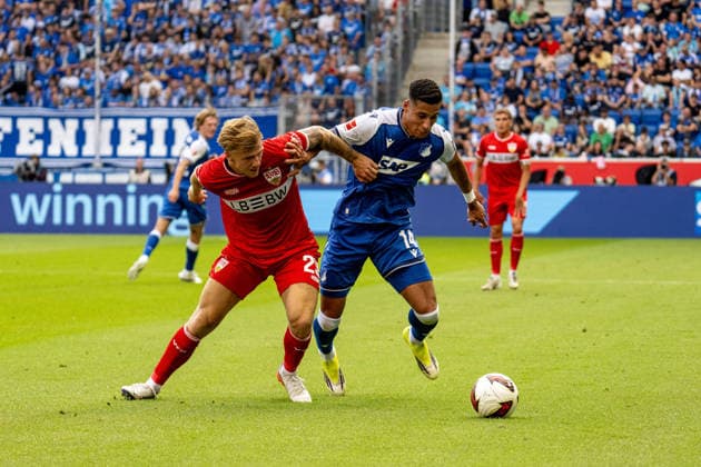 12.09.2026, xdaymx, Fussball 1.Bundesliga, TSG 1899 Hoffenheim - VfB Stuttgart. vl. Finn Jeltsch (VfB Stuttgart) im Zweikampf mit Adam Daghim (TSG Hoffenheim) (DFL DFB REGULATIONS PROHIBIT ANY USE OF PHOTOGRAPHS as IMAGE SEQUENCES and or QUASI-VIDEO) Sinsheim *** September 12, 2026, xdaymx, Soccer, Bundesliga 1, TSG 1899 Hoffenheim vs. VfB Stuttgart, photo by Finn Jeltsch: VfB Stuttgart in a tackle with Adam Daghim of TSG Hoffenheim. DFL, DFB. REGULATIONS PROHIBIT ANY USE OF PHOTOGRAPHS AS IMAGE SEQUENCES AND OR QUASI-VIDEO. Sinsheim