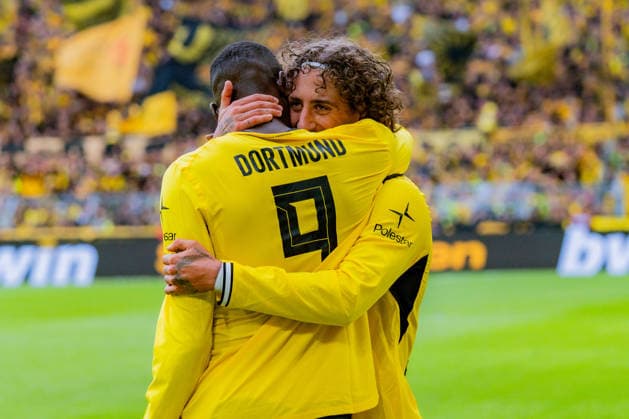 1. Bundesliga, 3. Spieltag, Borussia Dortmund vs. SC Paderborn 07 am 12.09.2026 VAR beim Tor zum 2:0 durch Serhou Guirassy mit Fabio Silva *** Bundesliga 1, Matchday 3, Borussia Dortmund vs. SC Paderborn 07 on September 12, 2026: VAR review of the 2-0 goal by Serhou Guirassy, assisted by Fabio Silva Copyright: xBahhoxKarax