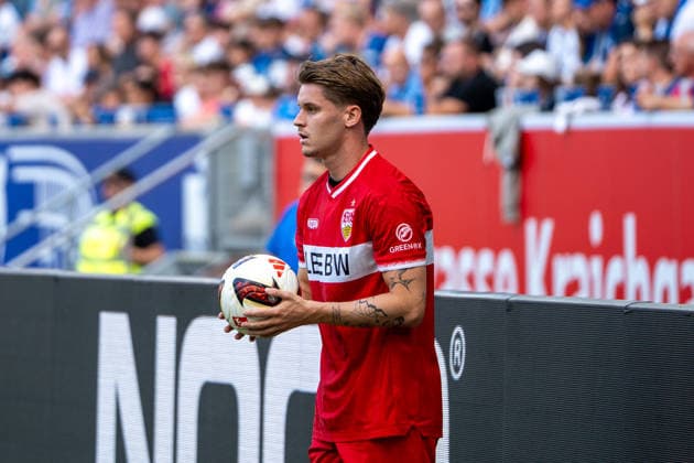 Fussball: 1. Bundesliga, 3. Spieltag, TSG Hoffenheim - VfB Stuttgart am 12.09.2026 in Sinsheim (SNP Arena), Deutschland, Saison 2026 2027: Ramon Hendriks (VfB Stuttgart, 3) Sinsheim SNP Arena Deutschland *** Soccer: Bundesliga 1, Matchday 3, TSG Hoffenheim vs. VfB Stuttgart on September 12, 2026, at Sinsheim SNP Arena, Germany, 2026–2027 season; Ramon Hendriks, VfB Stuttgart, 3, Sinsheim SNP Arena, Germany Copyright: xPhilippxImhofx