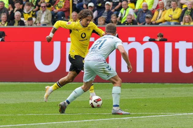 12.09.2026, xgrfx, Fussball 1.Bundesliga, Borussia Dortmund - SC Paderborn 07 v.l. Fabio Silva (Borussia Dortmund), Jano Ter Horst (SC Paderborn) (DFL DFB REGULATIONS PROHIBIT ANY USE OF PHOTOGRAPHS as IMAGE SEQUENCES and or QUASI-VIDEO) Dortmund *** September 12, 2026, xgrfx, Soccer, Bundesliga 1, Borussia Dortmund vs. SC Paderborn 07, Fabio Silva (Borussia Dortmund), Jano Ter Horst, SC Paderborn. DFL and DFB regulations prohibit any use of photographs as image sequences and or quasi-video. Dortmund