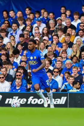 LONDON, ENGLAND, Saturday 12th September 2026: Jorrel Hato of Chelsea during the Premier League Fixture between Chelsea and Hull City at Stamford Bridge in London, England. (Photo by Alex Ferrelly Sports Press Photo)  Copyright: xAlexxFerrelly SportsxPressxPhotox Sportspressphoto_SPR228633