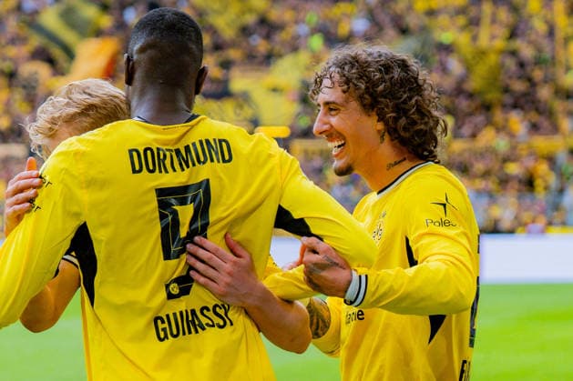 1. Bundesliga, 3. Spieltag, Borussia Dortmund vs. SC Paderborn 07 am 12.09.2026 VAR beim Tor zum 2:0 durch Serhou Guirassy mit Fabio Silva *** Bundesliga 1, Matchday 3, Borussia Dortmund vs. SC Paderborn 07 on September 12, 2026: VAR review of Serhou Guirassy s goal to make it 2-0, assisted by Fabio Silva Copyright: xBahhoxKarax
