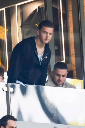 Konstantinos Karetsas (Borussia Dortmund) auf der Tribuehne waehrend des spiels der 1. Bundesliga zwischen Borussia Dortmund und SC Paderborn 07, Signal Iduna Park am 12. September 2026 in Dortmund, Deutschland. (Foto von Max Maiwald DeFodi Images) +++ Konstantinos Karetsas (Borussia Dortmund) in the stands during the Bundesliga match between Borussia Dortmund and SC Paderborn 07 at Signal Iduna Park on September 12, 2026 in Dortmund, Germany. (Photo by Max Maiwald DeFodi Images) DFB DFL REGULATIONS PROHIBIT ANY USE OF PHOTOGRAPHS AS IMAGE SEQUENCES AND OR QUASI-VIDEO. (Photo by Max Maiwald DeFodi Images) - *** Konstantinos Karetsas of Borussia Dortmund in the stands during the Bundesliga match between Borussia Dortmund and SC Paderborn 07 at Signal Iduna Park on September 12, 2026, in Dortmund, Germany. Photo by Max Maiwald, DeFodi Images. Konstantinos Karetsas of Borussia Dortmund in the stands during the Bundesliga match between Borussia Dortmund and SC Paderborn 07 at Signal Iduna Park on September 12, 2026 in Dortmund, Germany. Photo by Max Maiwald, DeFodi Images. DFB and DFL regulations prohibit any use of photographs as image sequences and or quasi-video. Photo by Max Maiwald, DeFodi Images.