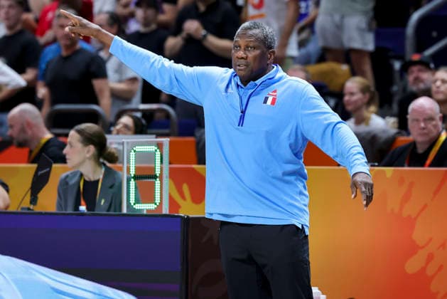 Head Coach Jean Aime Toupane (France) gestures during the FIBA Women s Basketball World Cup Germany 2026 semifinals match between France and Germany at Berlin Arena on September 12, 2026 in Berlin, Germany. (Photo by Marco Steinbrenner DeFodi Images) -