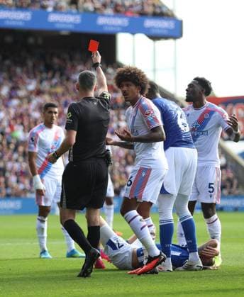 Premier League - Crystal Palace v Ipswich Town LONDON, ENGLAND, SEPTEMBER 12: Axel Disasi of Crystal Palace is shown a red card and sent off by Referee, Chris Kavanagh after a tackle on Jack Clarke of Ipswich Town during The Premier League match between Crystal Palace v Ipswich Town at Selhurst Park Stadium, London, England, on September 12. (Photo by Daniel Weir) London Selhurst Park Stadium England Copyright: xDanielxWeir SportsxPressxPhotox Sportspressphoto_SPR228645
