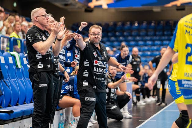 HSG Blomberg-Lippe (GER) vs. Storhamar Handball Elite (NOR), Handball, EHF Champions League Women, Gruppenphase, 12.9.2026, Saision 2026 2027, Lemgo Steffen Birkner (HSG Blomberg-Lippe, Trainer) gestikuliert Lemgo Phoenix Contact Arena Deutschland