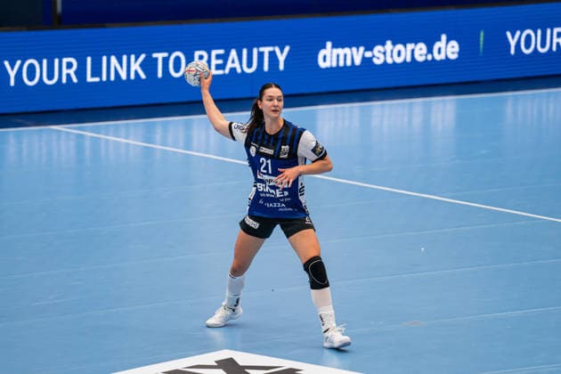 HSG Blomberg-Lippe (GER) vs. Storhamar Handball Elite (NOR), Handball, EHF Champions League Women, Gruppenphase, 12.9.2026, Saision 2026 2027, Lemgo Nuria Bucher (HSG Blomberg-Lippe, 21) beim Spielaufbau Lemgo Phoenix Contact Arena Deutschland