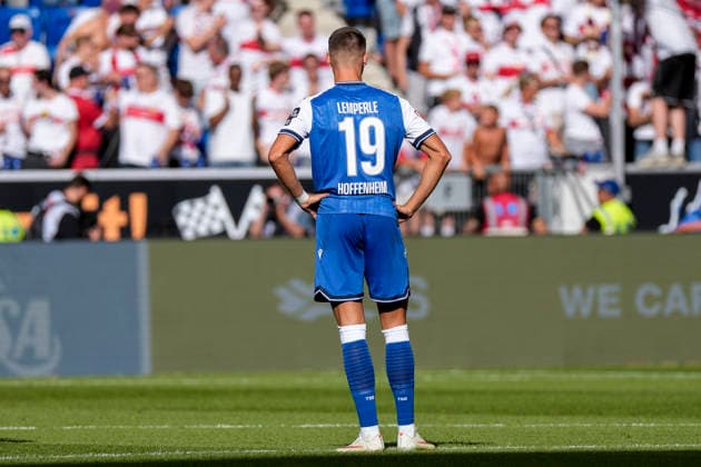 Tim Lemperle (Hoffenheim, 19), Spieler der TSG 1899 Hoffenheim, enttäuscht schauend, Enttäuschung, Frustration, disappointed, pessimistisch, nach dem Gegentor zum 1:1, Action, Aktion, Spielszene, 12.09.2026, Sinsheim (Deutschland), Fussball, Bundesliga, TSG 1899 Hoffenheim - VfB Stuttgart, DFB DFL REGULATIONS PROHIBIT ANY USE OF PHOTOGRAPHS AS IMAGE SEQUENCES AND OR QUASI-VIDEO. *** Tim Lemperle Hoffenheim, 19, player for TSG 1899 Hoffenheim, looking disappointed, disappointment, frustration, pessimistic, after conceding the goal that tied the score at 1–1, action, game scene, September 12, 2026, Sinsheim, Germany, soccer, Bundesliga, TSG 1899 Hoffenheim vs. VfB Stuttgart, DFB and DFL regulations prohibit any use of photographs as image sequences and or quasi-video xozx