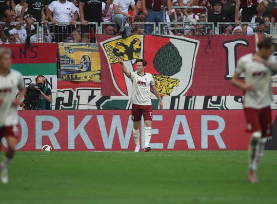 Fussball, Herren, Saison 2026 2027, FC Augsburg - Bayer 04 Leverkusen, Bundesliga, WWK Arena 2:1 durch Michael Gregoritsch (FC Augsburg) Tor, Jubel, Freude DFL DFB regulations prohibit any use of photographs as image sequences and or quasi-video *** Soccer, Men s, 2026–2027 Season, FC Augsburg vs. Bayer 04 Leverkusen, Bundesliga, WWK Arena; 2–1 goal by Michael Gregoritsch (FC Augsburg); celebration, joy. DFL and DFB regulations prohibit any use of photographs as image sequences and or quasi-video.