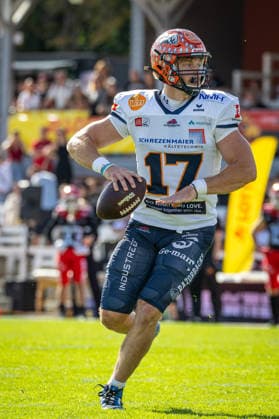 Broghean Mcgovern (ifm Razorbacks Ravensburg, 17 Quarter Back) Potsdam Royals vs ifm Razorbacks Ravensburg, American Football, German Football League, Week 19, 2026, 12.09.2026, Potsdam Sportpark Luftschiffhafen Brandenburg Germany Copyright: xPFA SebastianxJustx