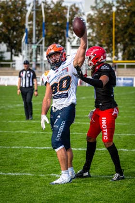 touchdown celebration William Enneking (ifm Razorbacks Ravensburg, 80 Tight End) Potsdam Royals vs ifm Razorbacks Ravensburg, American Football, German Football League, Week 19, 2026, 12.09.2026, Potsdam Sportpark Luftschiffhafen Brandenburg Germany Copyright: xPFA SebastianxJustx
