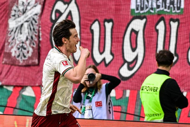 12.09.2026, GER, Fußball, Herren, 1. Bundesliga, FC Augsburg vs Bayer 04 Leverkusen Michael Gregoritsch (FC Augsburg, 11), Torjubel nach Tor zum 1:1 Augsburg WWK-Arena Bayern Deutschland *** September 12, 2026, Germany, Soccer, Men s, 1. Bundesliga, FC Augsburg vs. Bayer 04 Leverkusen; Michael Gregoritsch (FC Augsburg), 11, celebrating after scoring the goal that tied the game at 1-1; WWK Arena, Bavaria, Germany Copyright: xNordphotox xHafnerx