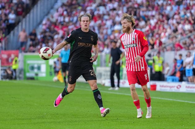 1. Bundesliga: SC Freiburg vs Borussia Mönchengladbach, 12.09.2026 Zweikampf zwischen David Herold (Borussia Mönchengladbach, 20) und Jan-Niklas Beste (SC Freiburg, 19) 1. Bundesliga: SC Freiburg vs Borussia Mönchengladbach, Europa-Park-Stadion, 12.09.2026 DFB DFL REGULATIONS PROHIBIT ANY USE OF PHOTOGRAPHS AS IMAGE SEQUENCES AND OR QUASI-VIDEO. *** 1 Bundesliga: SC Freiburg vs. Borussia Mönchengladbach, September 12, 2026. A tackle between David Herold of Borussia Mönchengladbach, 20, and Jan Niklas Beste of SC Freiburg, 19. 1 Bundesliga: SC Freiburg vs. Borussia Mönchengladbach, Europa-Park Stadium, September 12, 2026 DFB and DFL regulations prohibit any use of photographs as image sequences and or quasi-video. Copyright: xBEAUTIFULxSPORTS Boscox