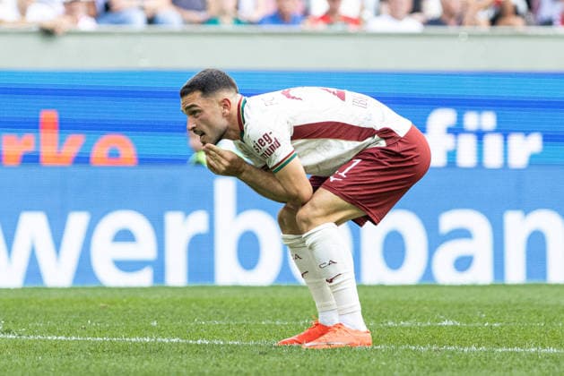 Deutschland: FC Augsburg vs Bayer 04 Leverkusen, 1. Bundesliga, Saison 2026 27, WWK Arena (Augsburg): Arijon Ibrahimovic, (FC Augsburg, 21) Augsburg WWK Arena Bayern Deutschland *** Germany: FC Augsburg vs. Bayer 04 Leverkusen, Bundesliga 1, 2026–27 Season, WWK Arena, Augsburg; Arijon Ibrahimovic, FC Augsburg, 21; Augsburg WWK Arena, Bavaria, Germany Copyright: xBenedictxChristx