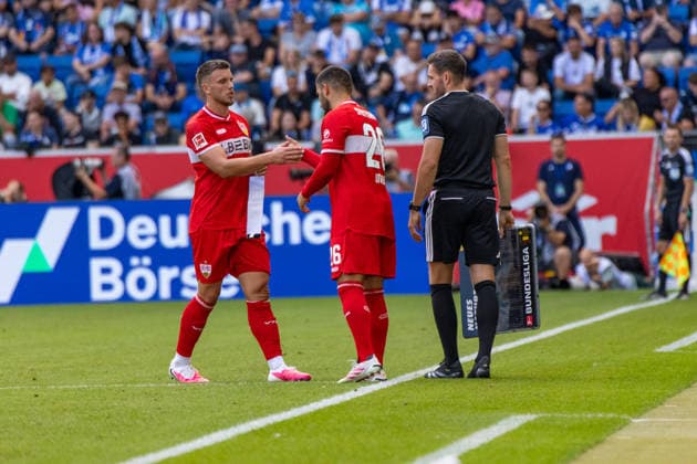 12.09.26 TSG Hoffenheim - VfB Stuttgart Deutschland, Sinsheim, 12.09.2026, Fussball, Bundesliga, Saison 2026 2027, TSG Hoffenheim - VfB Stuttgart: v.l. Ermedin Demirovic, Deniz Undav (beide VfB Stuttgart), Einwechslung. *** September 12, 2026 TSG Hoffenheim vs. VfB Stuttgart Germany, Sinsheim, September 12, 2026, Soccer, Bundesliga, 2026–2027 Season, TSG Hoffenheim vs. VfB Stuttgart: Ermedin Demirovic and Deniz Undav (both VfB Stuttgart), substitution