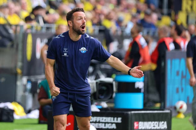 Dortmund, Deutschland: 12.09.2026 - 1. Bundesliga 2026 27 - 3. Spieltag - Borussia Dortmund vs. SC Paderborn Im Bild: Cheftrainer Ralf Kettemann (Paderborn) (DFL DFB REGULATIONS PROHIBIT ANY USE OF PHOTOGRAPHS as IMAGE SEQUENCES and or QUASI-VIDEO) *** *** Dortmund, Germany, September 12, 2026, Bundesliga 1, 2026–27, Matchday 3: Borussia Dortmund vs. SC Paderborn. Pictured: Head Coach Ralf Kettemann, Paderborn. DFL and DFB regulations prohibit any use of photographs as image sequences and or QUASI-VIDEO *** Copyright: HMBxMedia MadeleinexFantini