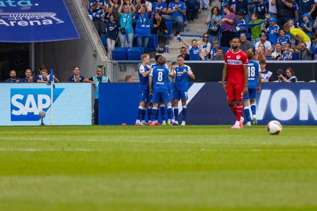 12.09.26 TSG Hoffenheim - VfB Stuttgart Deutschland, Sinsheim, 12.09.2026, Fussball, Bundesliga, Saison 2026 2027, TSG Hoffenheim - VfB Stuttgart: Adam Hlozek (TSG Hoffenheim), Jubel Tor 2:1 Hlozek. *** September 12, 2026 TSG Hoffenheim vs. VfB Stuttgart Germany, Sinsheim, September 12, 2026, Soccer, Bundesliga, 2026–2027 Season, TSG Hoffenheim vs. VfB Stuttgart, Adam Hlozek (TSG Hoffenheim), celebrating goal 2–1 by Hlozek