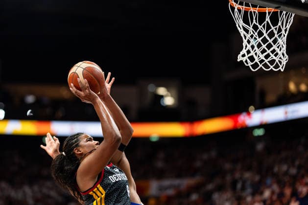 Nyara Sabally (Deutschland, 08) beim Korbleger, GER, Frankreich vs. Deutschland, Basketball, FIBA Women s World Cup 2026, Halbfinale, 12.09.2026 GER, Frankreich vs. Deutschland, Basketball, FIBA Women s World Cup 2026, Halbfinale, 12.09.2026 Berlin Copyright: xEibner-Pressefoto MaxxVincenx EP_MVN