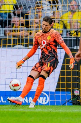 1. Bundesliga, 3. Spieltag, Borussia Dortmund vs. SC Paderborn 07 am 12.09.2026 Gregor Kobel *** Bundesliga 1, Matchday 3, Borussia Dortmund vs. SC Paderborn 07 on September 12, 2026 Gregor Kobel Copyright: xBahhoxKarax