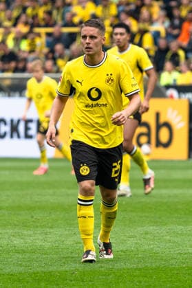 Deutschland: Bundesliga 2026 2027 3. Spieltag, Borussia Dortmund vs. SC Paderborn 07 , Samstag, 12.09.2026 Signal Iduna Park, Nordrhein-Westfalen Joey Veerman (Borussia Dortmund, 25) *** Germany Bundesliga 2026–2027, Matchday 3: Borussia Dortmund vs. SC Paderborn 07, Saturday, September 12, 2026, Signal Iduna Park, North Rhine-Westphalia; Joey Veerman, Borussia Dortmund, 25 Copyright: xCelinaxLeiersx