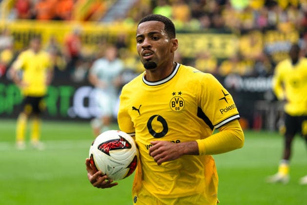Deutschland: Bundesliga 2026 2027 3. Spieltag, Borussia Dortmund vs. SC Paderborn 07 , Samstag, 12.09.2026 Signal Iduna Park, Nordrhein-Westfalen Ethan Nwaneri (Borussia Dortmund, 18) *** Germany Bundesliga 2026–2027, Matchday 3: Borussia Dortmund vs. SC Paderborn 07, Saturday, September 12, 2026, Signal Iduna Park, North Rhine-Westphalia, Ethan Nwaneri (Borussia Dortmund), 18 Copyright: xCelinaxLeiersx